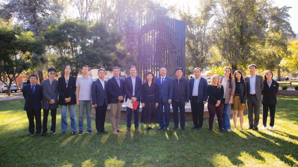 2-网站.jpg 2-网站.jpg